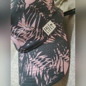 Salt Life women's Pink & Black palm leaf hat size OS